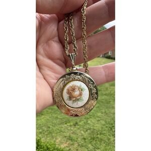 Vintage Gold Tone Round Locket Necklace Embroidered Rose Floral Engraved Retro